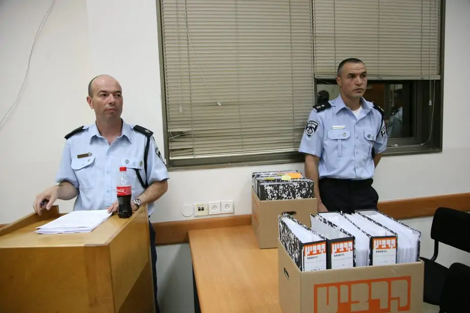חוקרי המשטרה יוסי בן דוד