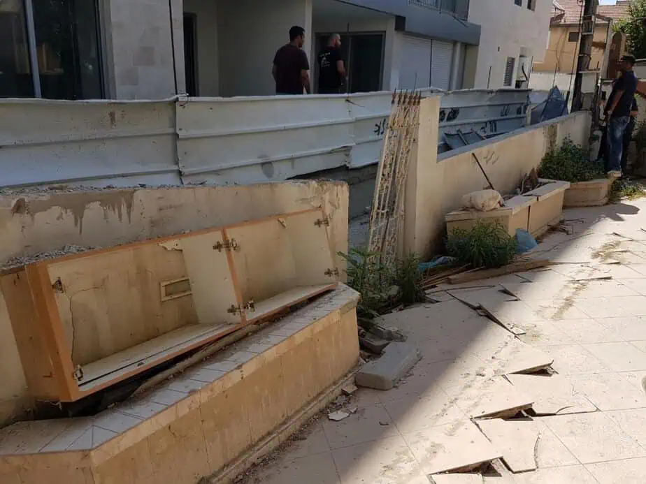 העירייה הרסה בצו הריסה מבנה מסוכן