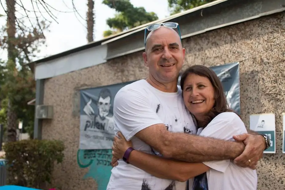 משלוק