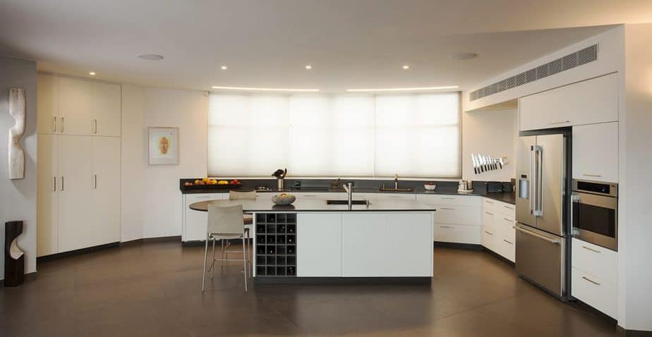  EMB KITCHENS