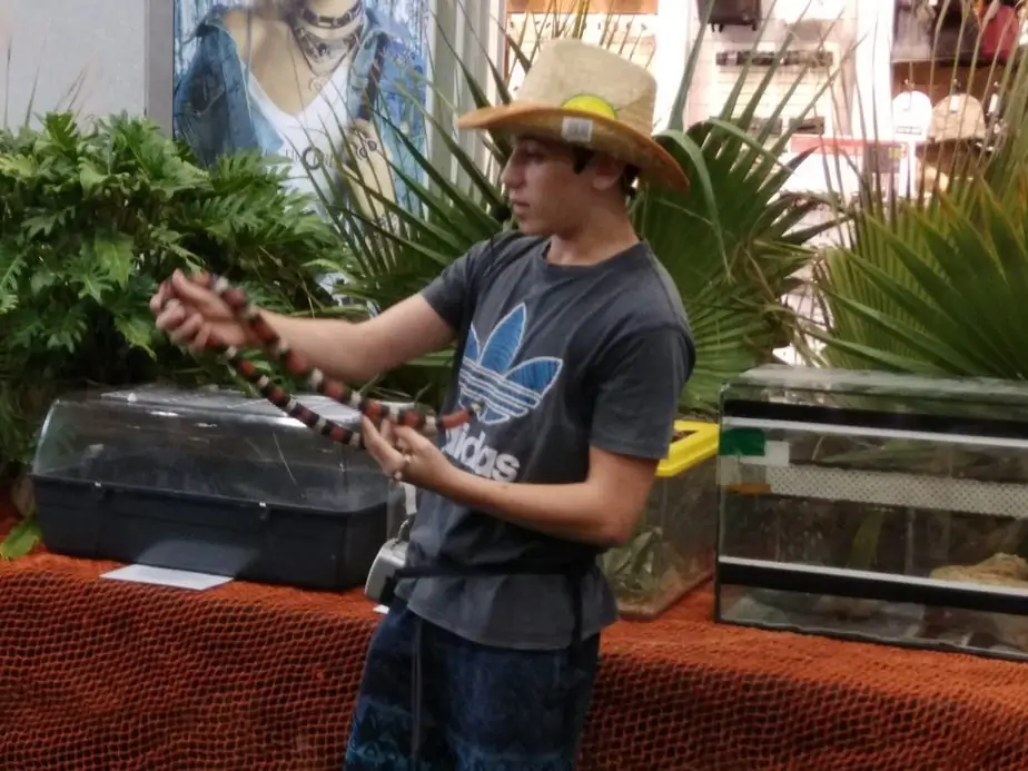 קניון קריית אונו