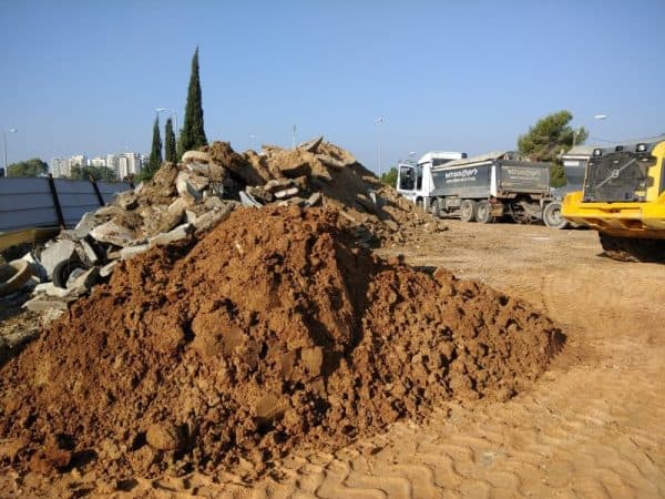 הר הפסולת ביהוד