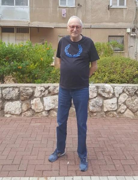 שמוליק השמשוני