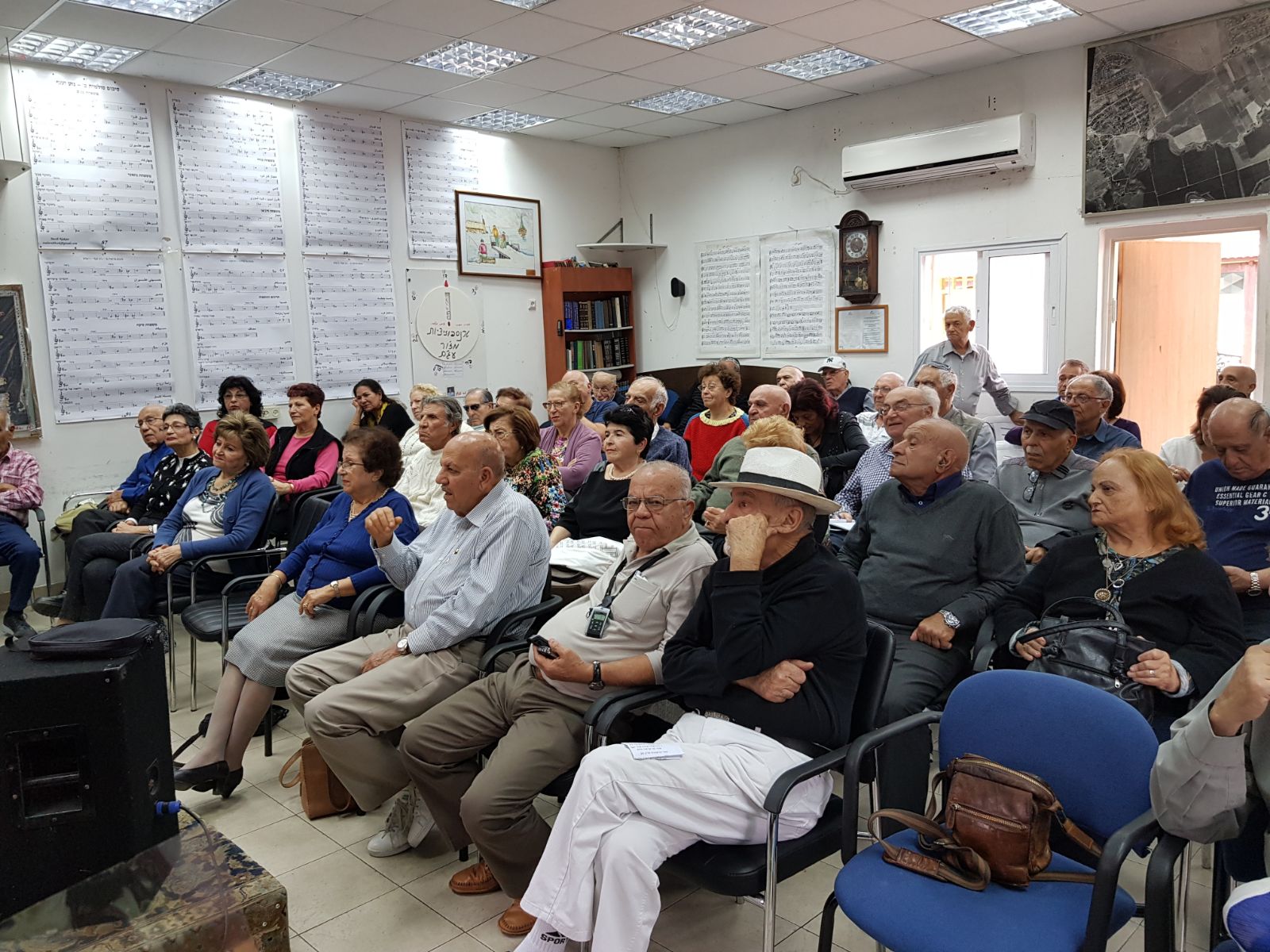 יושב ראש הכנסת לשעבר שלמה הלל הרצה באור יהודה