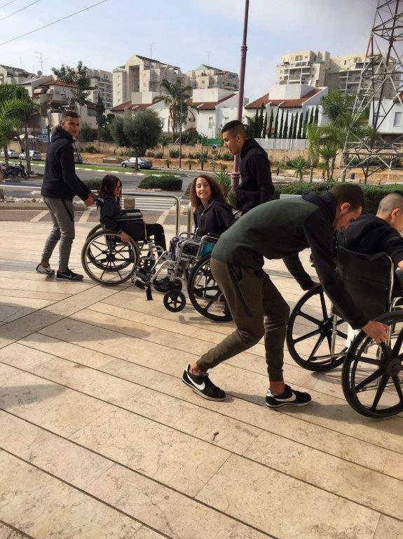 הפעלת תכנית "כבוד לאחר" לבני נוער באור יהודה