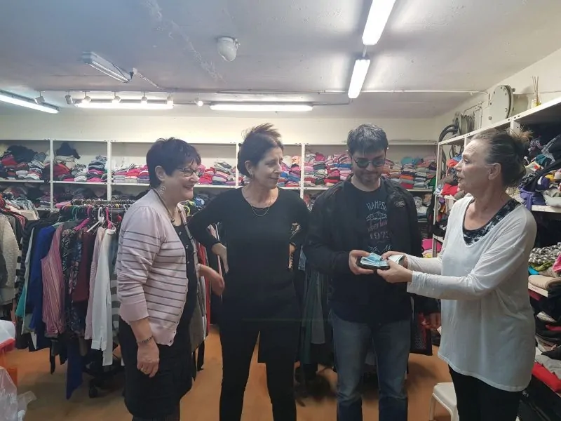מתנדבות בוטיק בגבעה השיבו כסף רב מתנדבות בוטיק בגבעה השיבו כסף רב