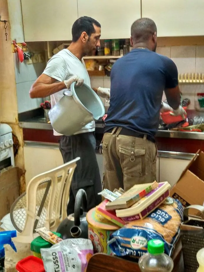 משטרת מסובים למען ניצולת שואה