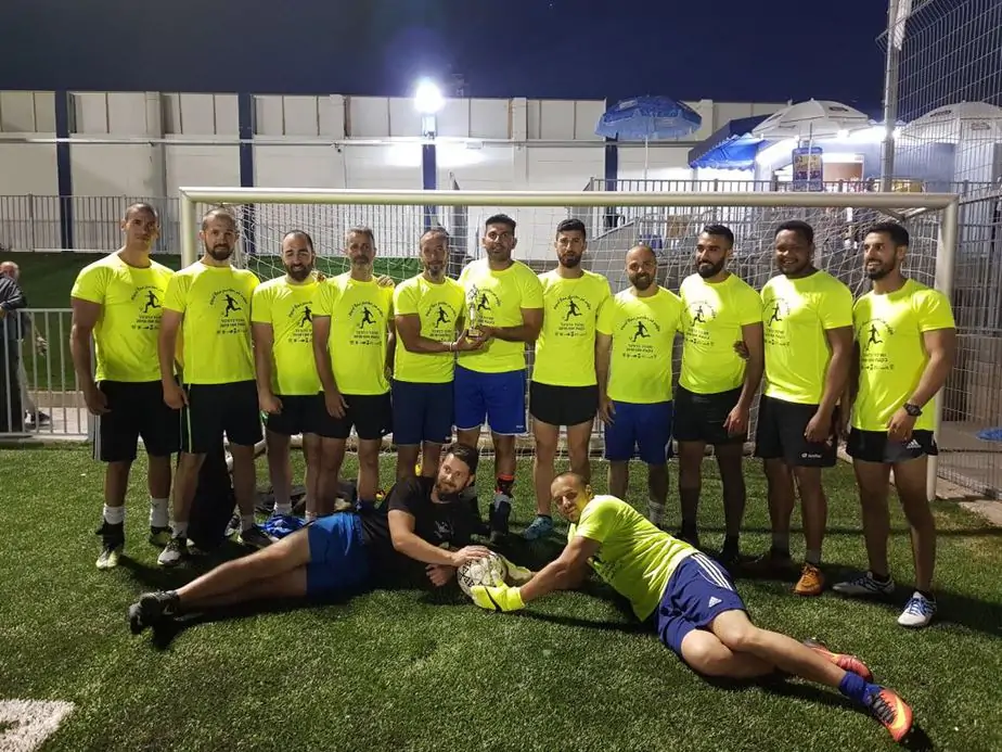משאירים את האלימות מחוץ למגרש