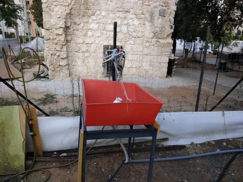 ההשתלטות על מתחם הקבר ביהוד
