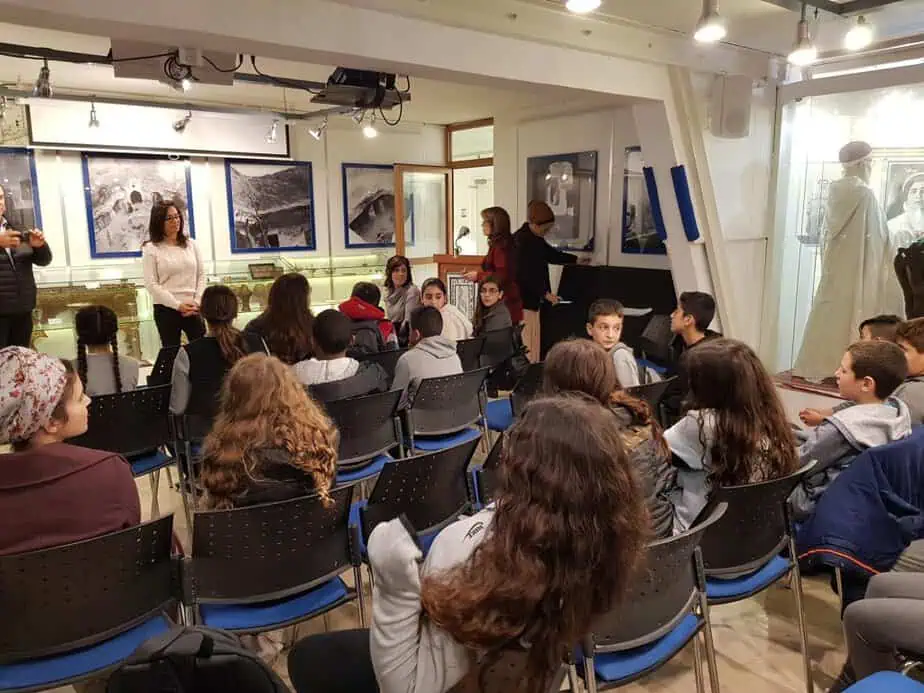 פרלמנט הילדים הציג לראש העיר יוזמה לתיעוד סיפורי העליות