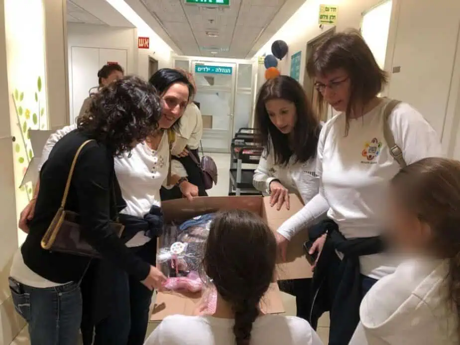 פרוייקט ''סבתא סורגת''
