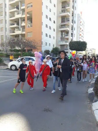 העדלאידע הגדולה של בית ספר הרצל ביהוד