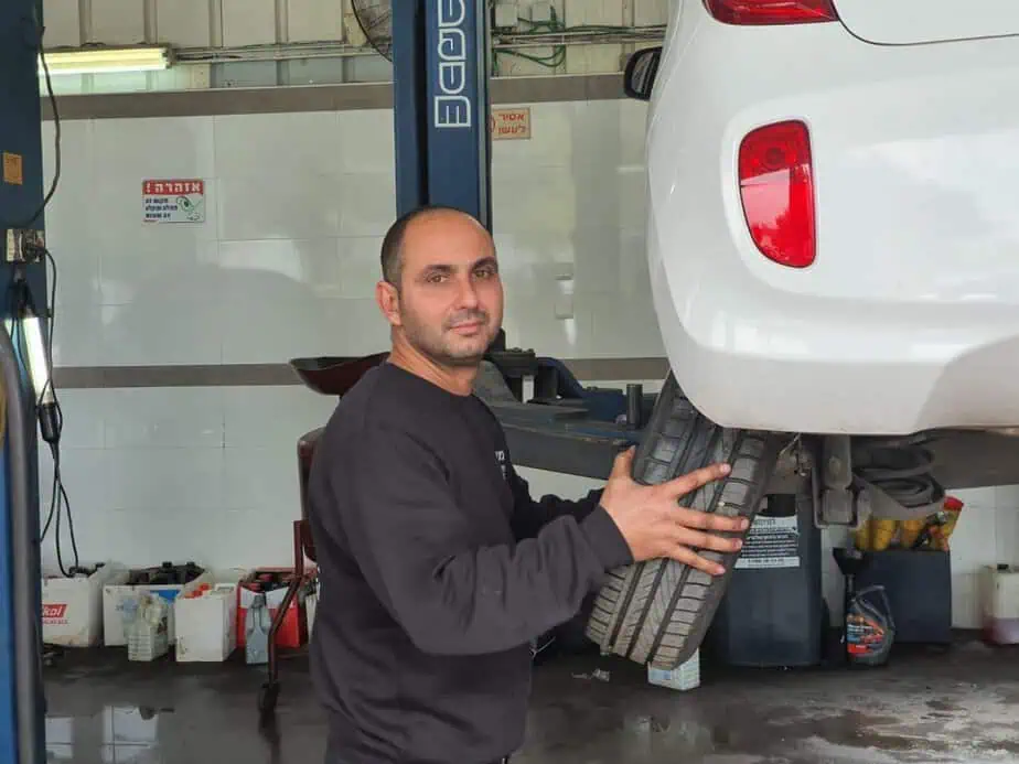 עוז דעבול, בעלים "מוסך עוז אור יהודה"