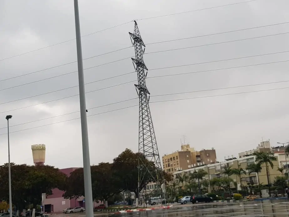 קו מתח עליון באור יהודה