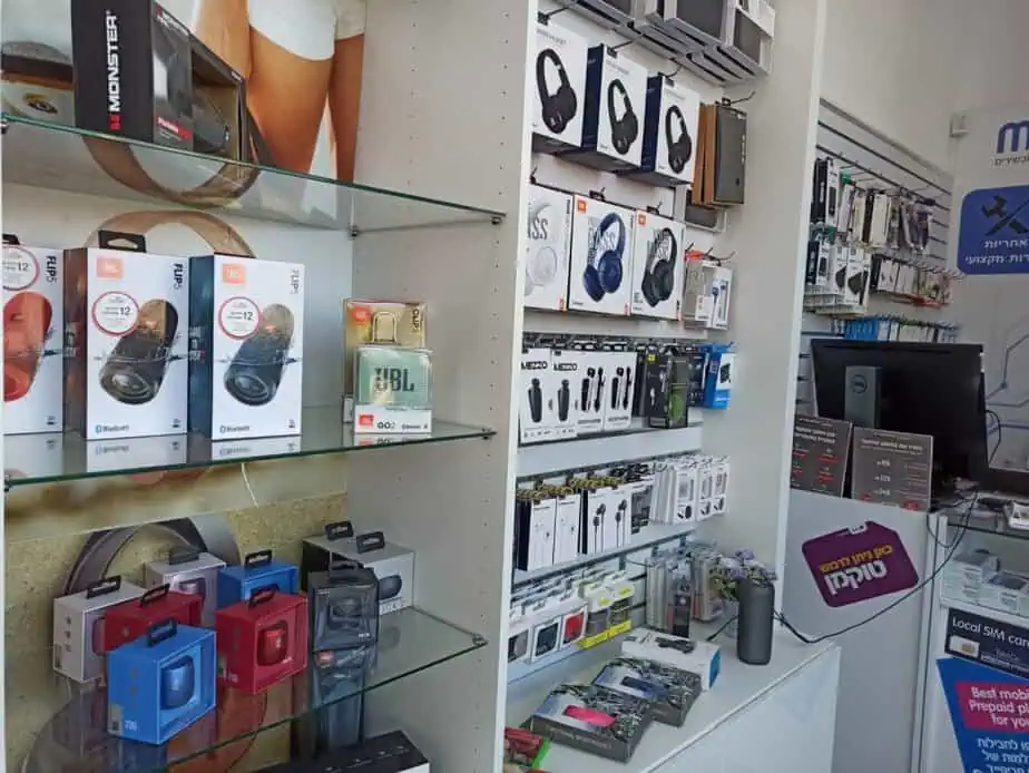 פוינט מובייל. אוזניות, רמקולים וכל מה שצריך לטלפון כדי לפנק את הטלפון שלך