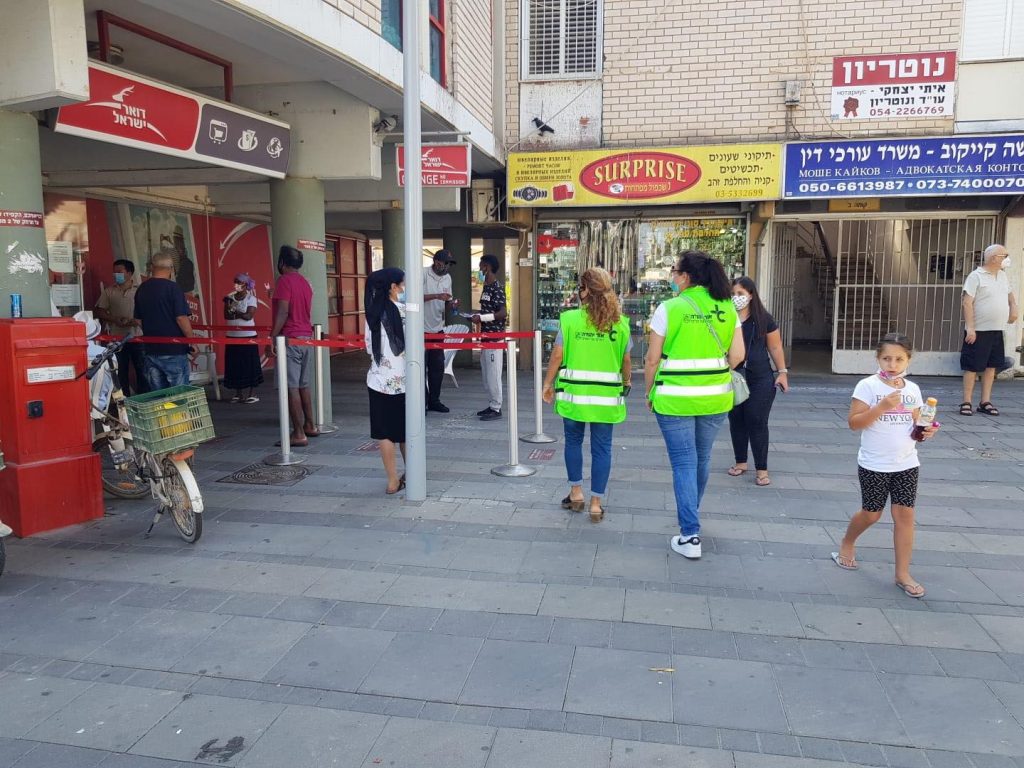 מגיעים לאיזורים אדומיםצילום: דוברות העירייה