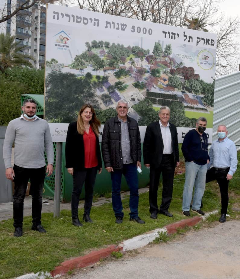 ראש העיר יעלה מקליס באירוע השקת העבודות (צילום דוברות יהוד מונוסון)