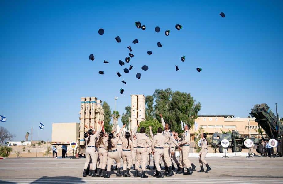 סיום קורס קציני דובר צהל