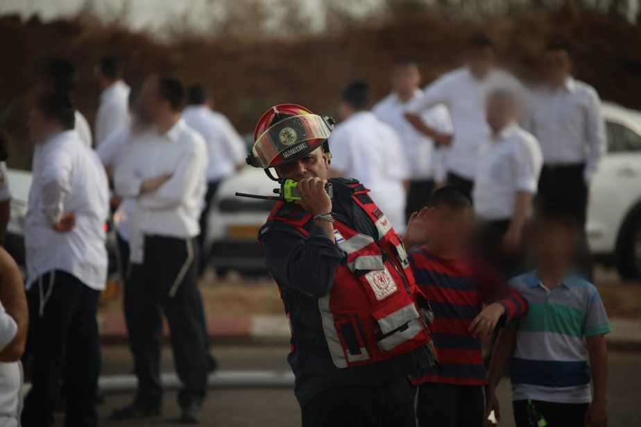 שריפה ברחוב הרב עובדיה יוסף באור יהודה. צילום: תיעוד מבצעי כבאות והצלה מחוז דן