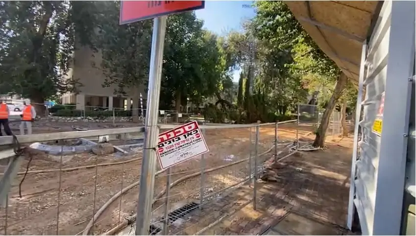 עבודות חידוש תשתיות הניקוז ברחוב המצפה בגני תקווה. צילום: אונו NEWS