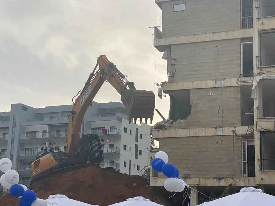 הריסת הבניינים הישנים של פרויקט עלמא מקבוצת 'כנען'. צילום: אונו ניוז