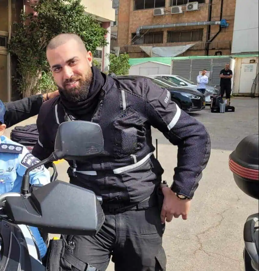 שני ישר עם אמיר חורי ז"ל. צילום פרטי