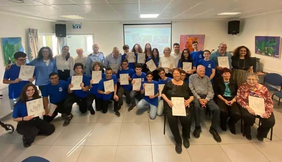 כותבים זוכרים. צילום: עיריית קריית אונו