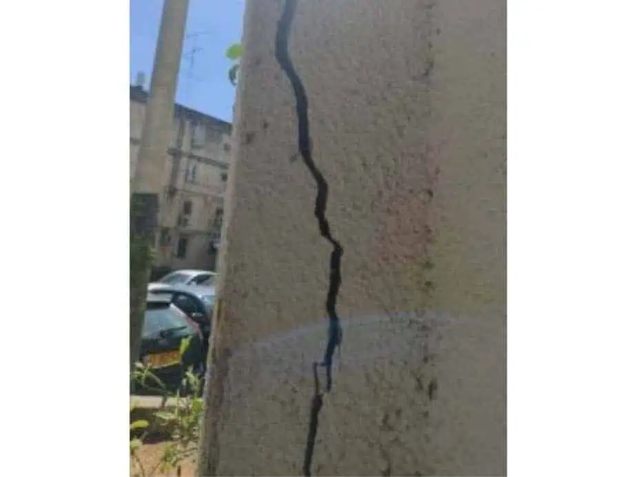 בניין במתחם ביאקובסקי-קדושי מצרים-הרצל ביהוד. צילום: באדיבות התושבים