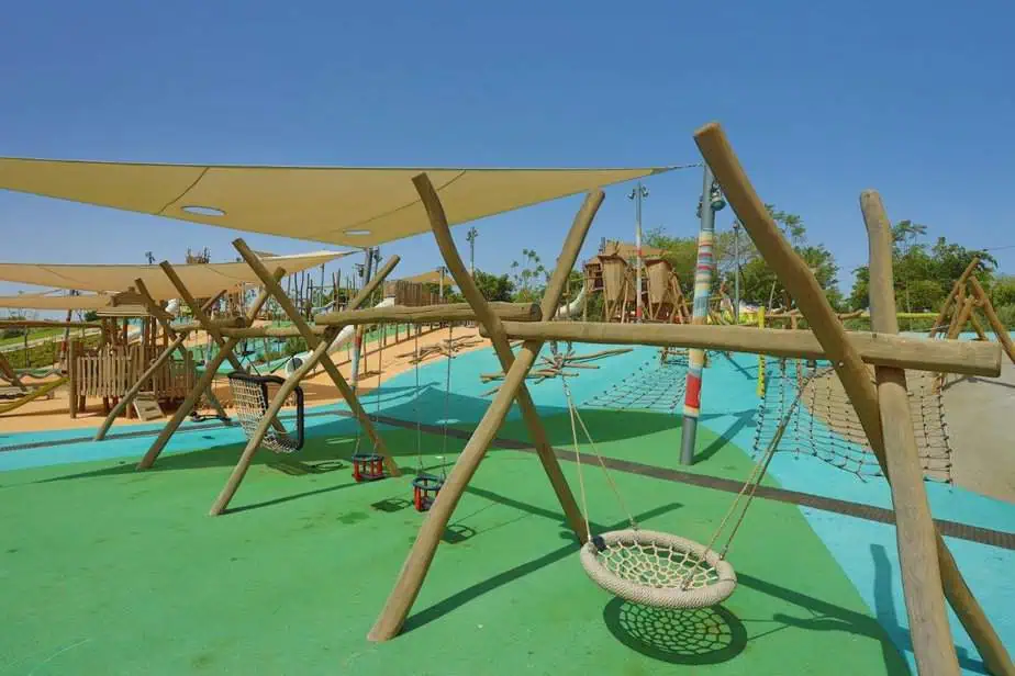 גן משחקים מתחם חוות שלם פארק אריאל שרון -צילום דורון ישינסקי