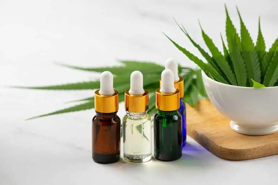 בסט לינקסhemp-oil-from-hemp-seeds-leaves-medical-marijuana (2)