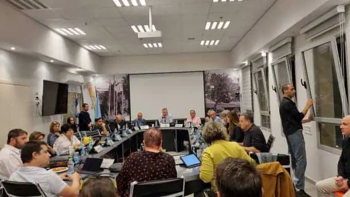 ישיבת מועצה קריית אונו. צילום עיריית קריית אונו