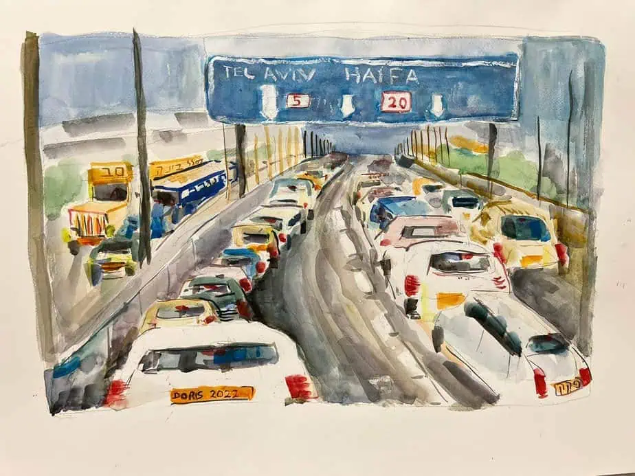 הפנסיונרית מגני תקווה שהפכה את הפקקים לאמנות. צילום באדיבות דוריס משיח