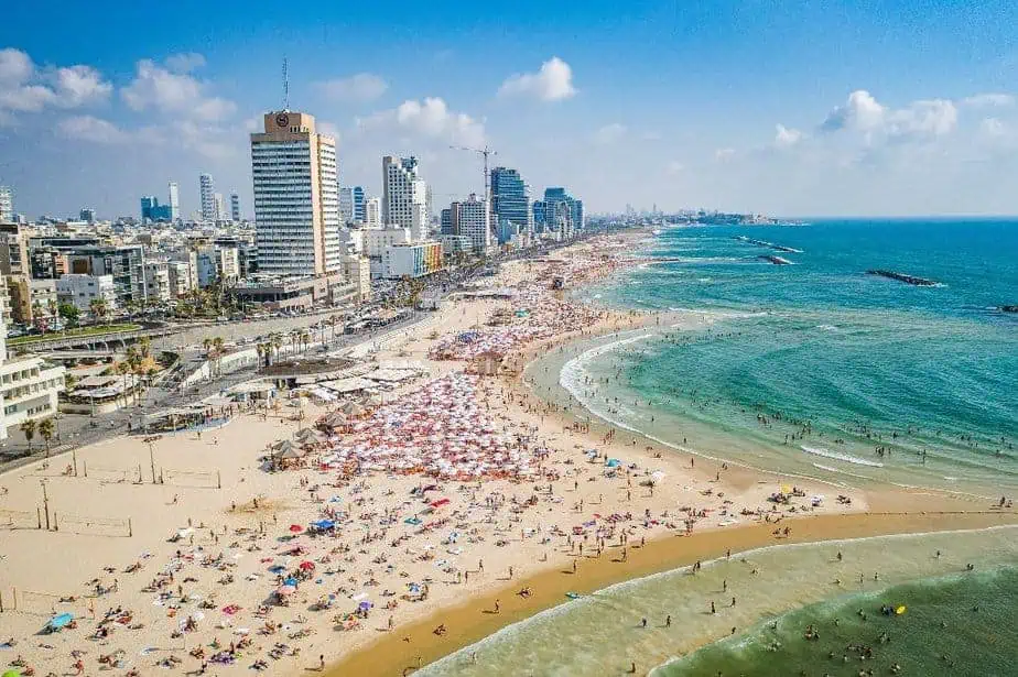 פתיחת עונת הרחצה בתל אביב 2023. קרדיט צילום: ברק ברינקר