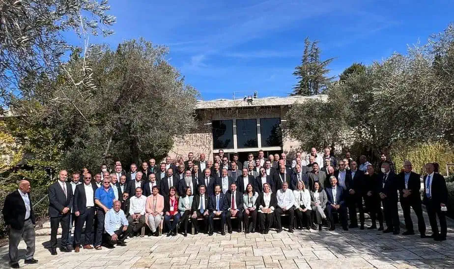 ראשי הרשויות שחתמו על המכתב משותף. צילום: דוברות מרכז השלטון המקומי