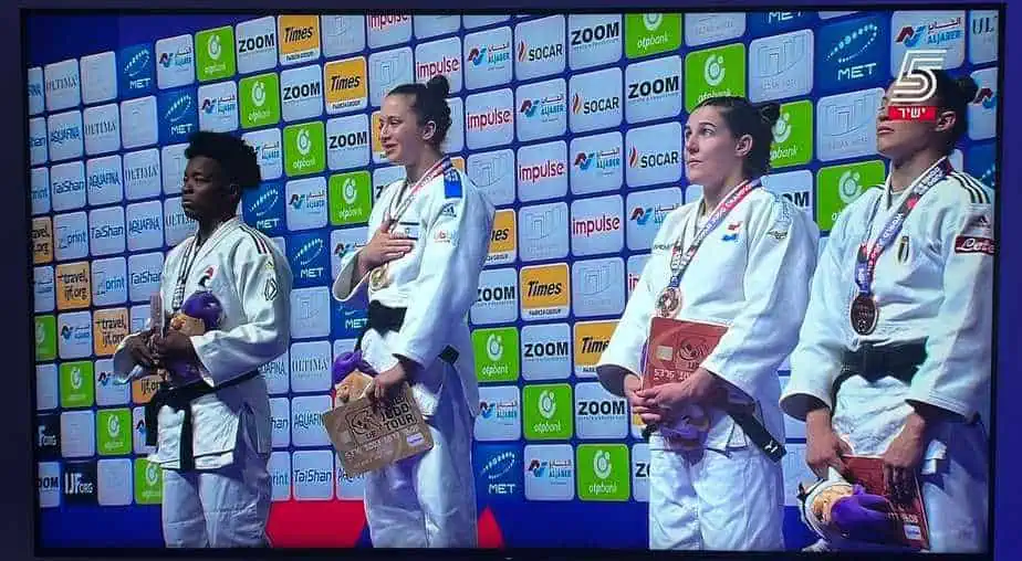 ענבר לניר אלופת העולם בג’ודו. צילום מסך ערוץ 5