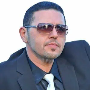 אליק אברהם-נהג מונית מחיפה. צילום פרטי