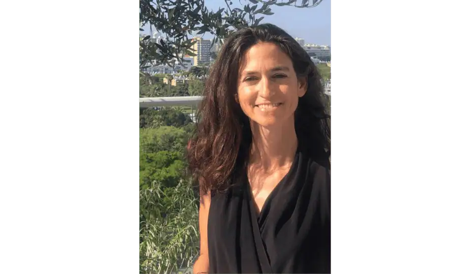הילה טל מנהלת תיכון ברנקו וייס אור יהודה. צילום פרטי