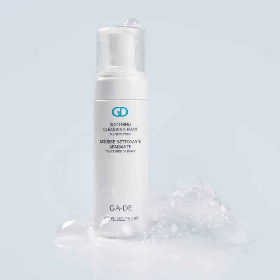 ג’ייד SOOTHING CLEANSING FOAMING BUBBLES 49 שח צילום יחצ (2)