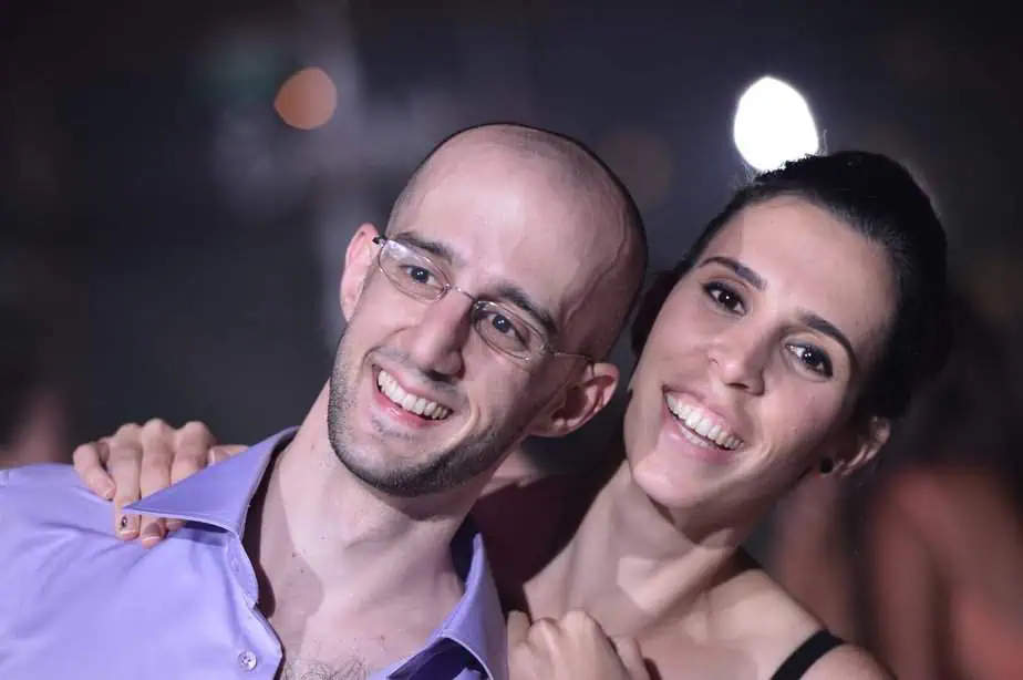 ג'ני ואחיה שלומי סבידיה שנרצח במסיבת נובה בקיבוץ רעים. צילום באדיבות המשפחה