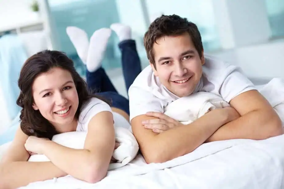 בסט לינקס freepikexpression-man-happiness-boyfriend-happy