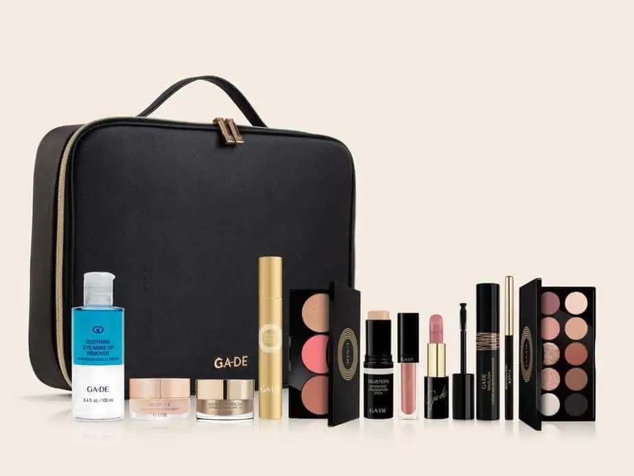 ג'ייד BEAUTY TRAVEL CASE 449 שח צילום יחצ (5)
