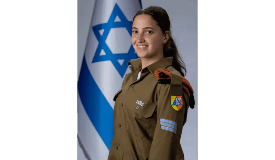 סמל מאיה גבאי מקריית אונו מצטיינת הנשיא 2024. צילום: דובר צה"ל