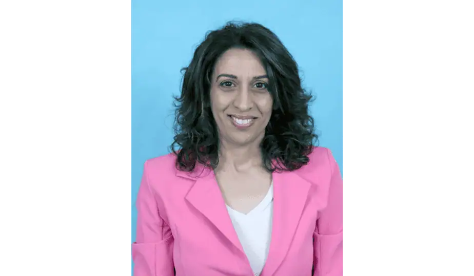 שרית בגדדי. צילום: דפוס אהרונסון