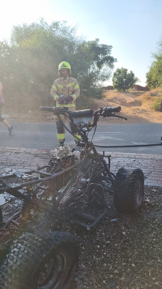 הטרקטורון שעלה באש. צילום: כיבוי אש והצלה