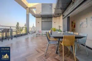 פנטהאוז 5 חד’ שהוסב ל4 צילום באדיבות אימפריית הנדל”ן