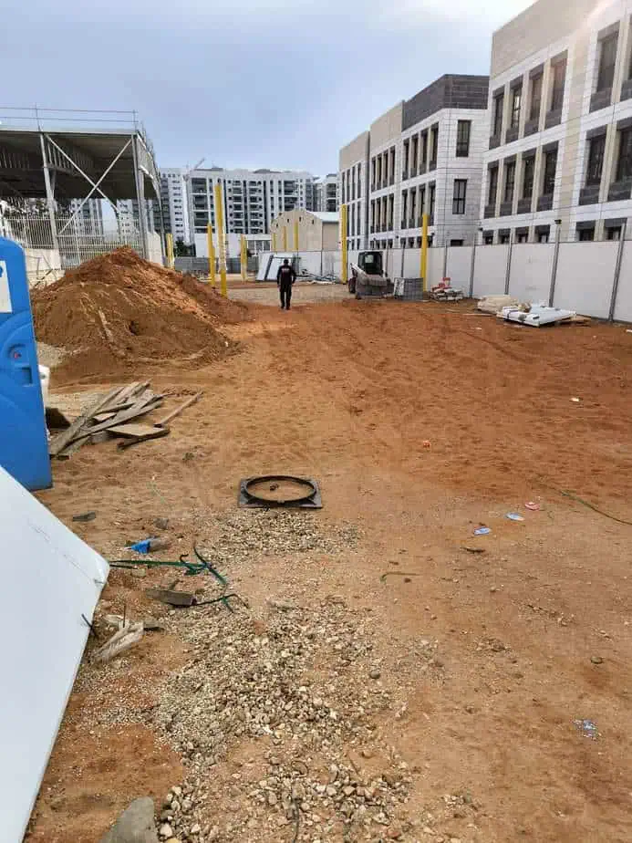 החצר בבית הספר איינשטיין. צילום: באדיבות ההורים.