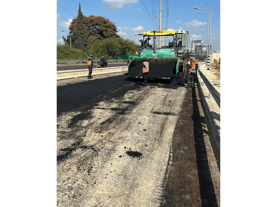 כביש יציאה חדש מגבעת שמואל המתחבר לכביש 4. צילום: דוברות עיריית גבעת שמואל