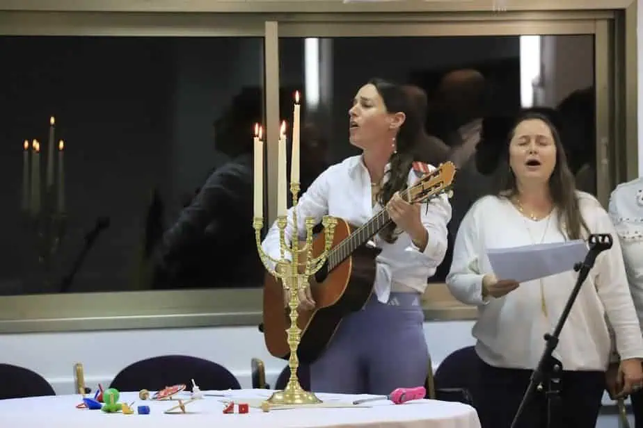מקהלת הבית. צילום: איתן אלחדז ברק