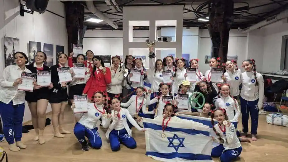 נבחרת הריקוד MDC אור יהודה זכתה באליפות אירופה. צילום: "נפגשים" מרכזים קהילתיים