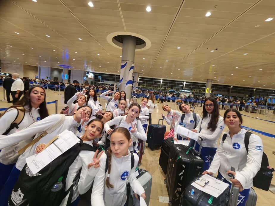 נבחרת הריקוד של אור יהודה בדרך לאליפות אירופה בפולין. צילום: דוברות עיריית אור יהודה